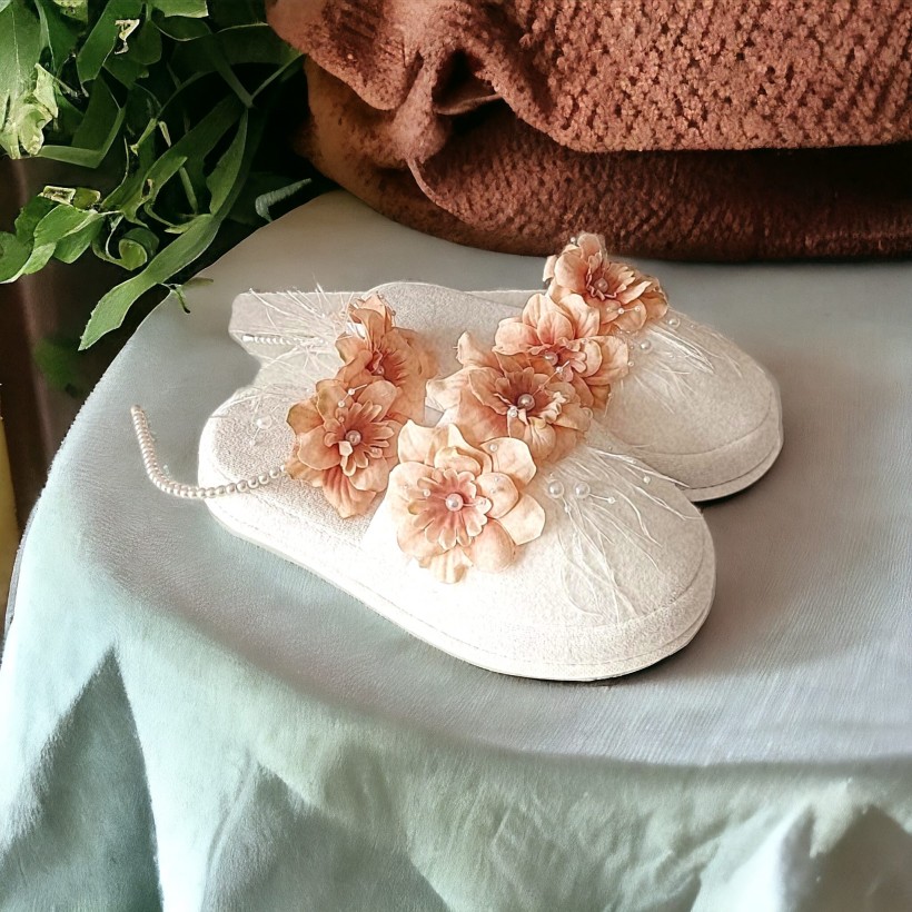 Şebboy Çiçekli Lohusa Terlik Taç 