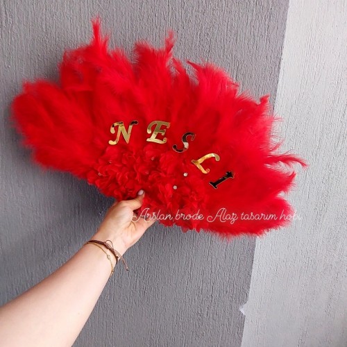 Tüylü Gelin Yelpazesi Kırmızı