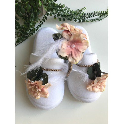 İnci Detaylı Lohusa Taç & Terlik Seti – Şıklık & Konfor | Hastane Çıkışı İçin İdeal