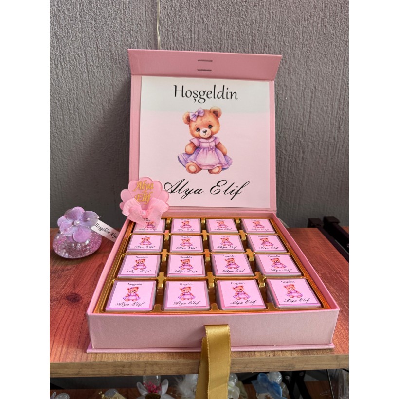 Kız Bebek Çikolata Kutusu | 50 Adet Etiketli İsimli Çikolata